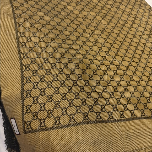 Gucci GG silk/wool scarf. Like new